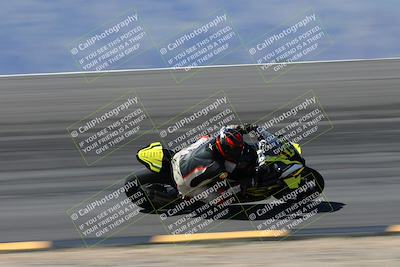 media/Apr-05-2024-Apex Assassins-CVMA Friday Practice (Fri) [[ee2ef04f2b]]/3-Racer 2/Session 3 (Bowl Speed Pans)/